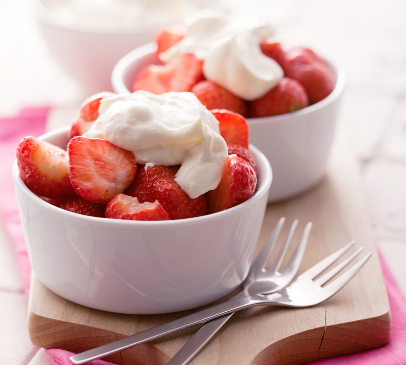 Berries and Cream Dessert Cups